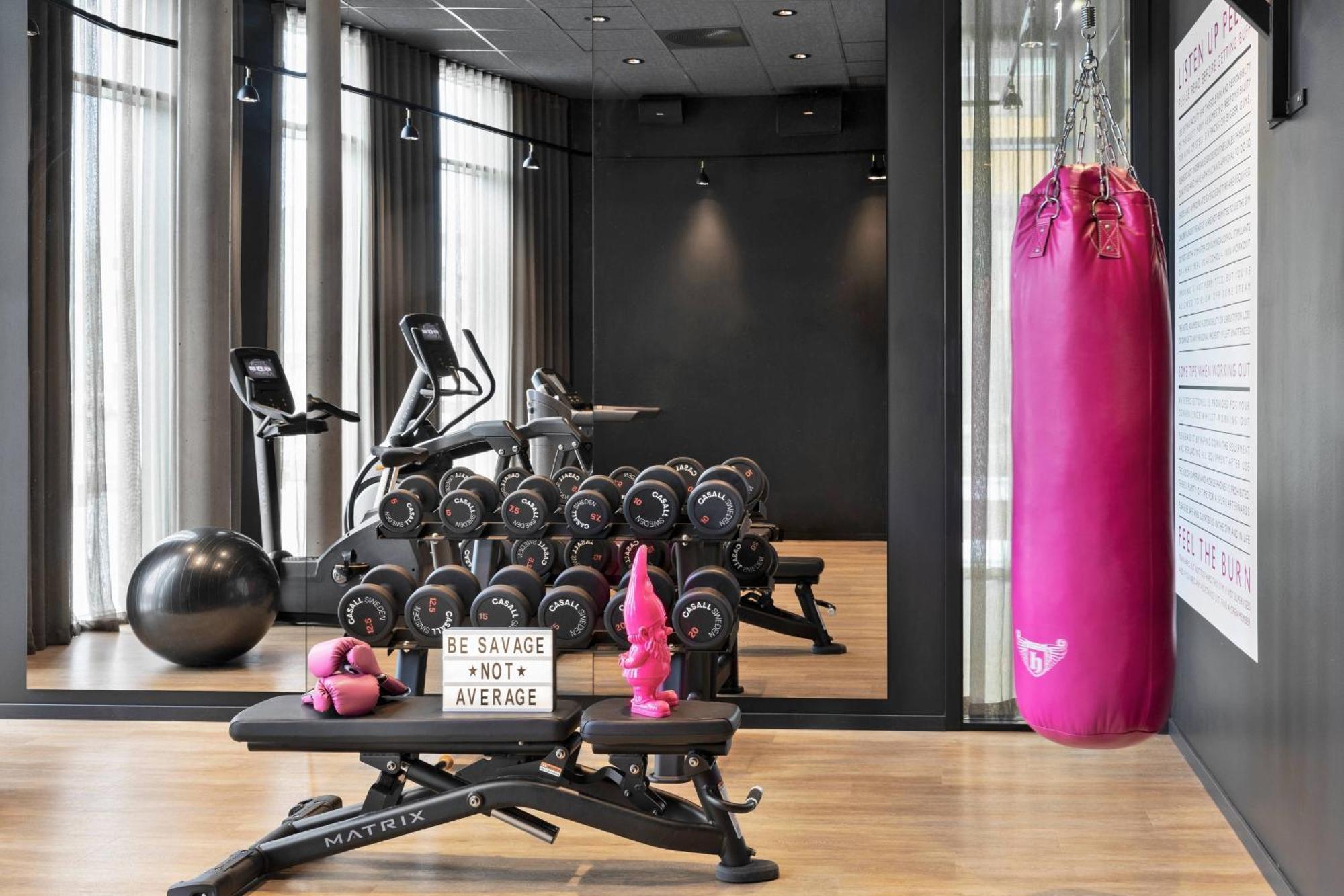 Moxy Bergen Hotel Ngoại thất bức ảnh