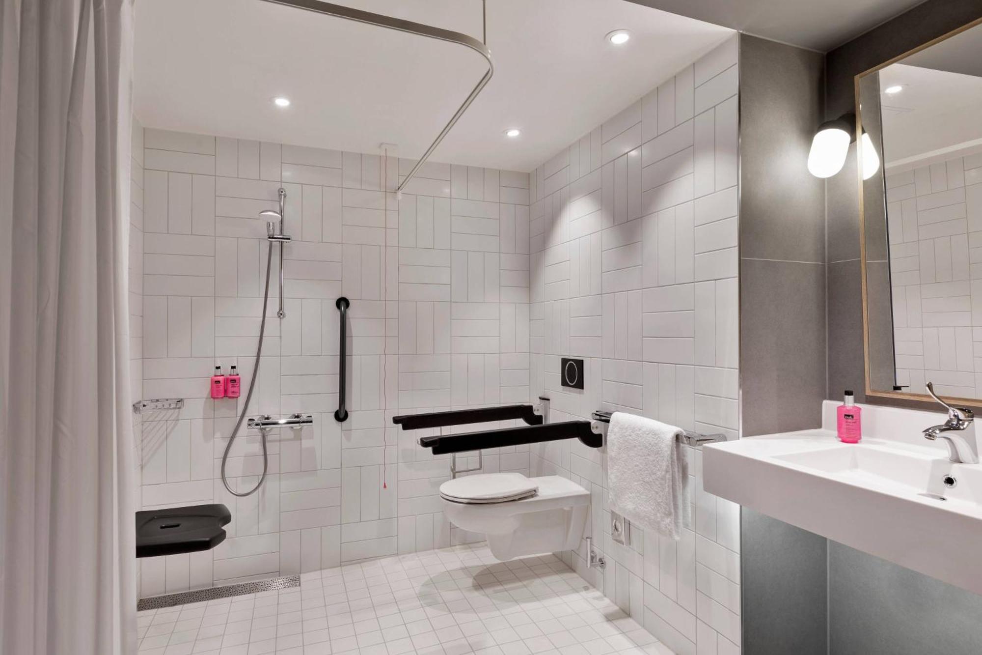 Moxy Bergen Hotel Ngoại thất bức ảnh